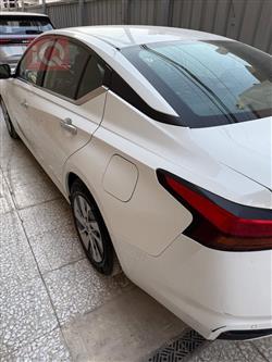 نیسان ئەلتیما